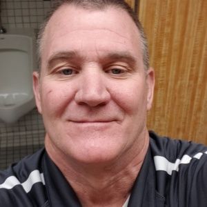 Meet your Posher, Gregory